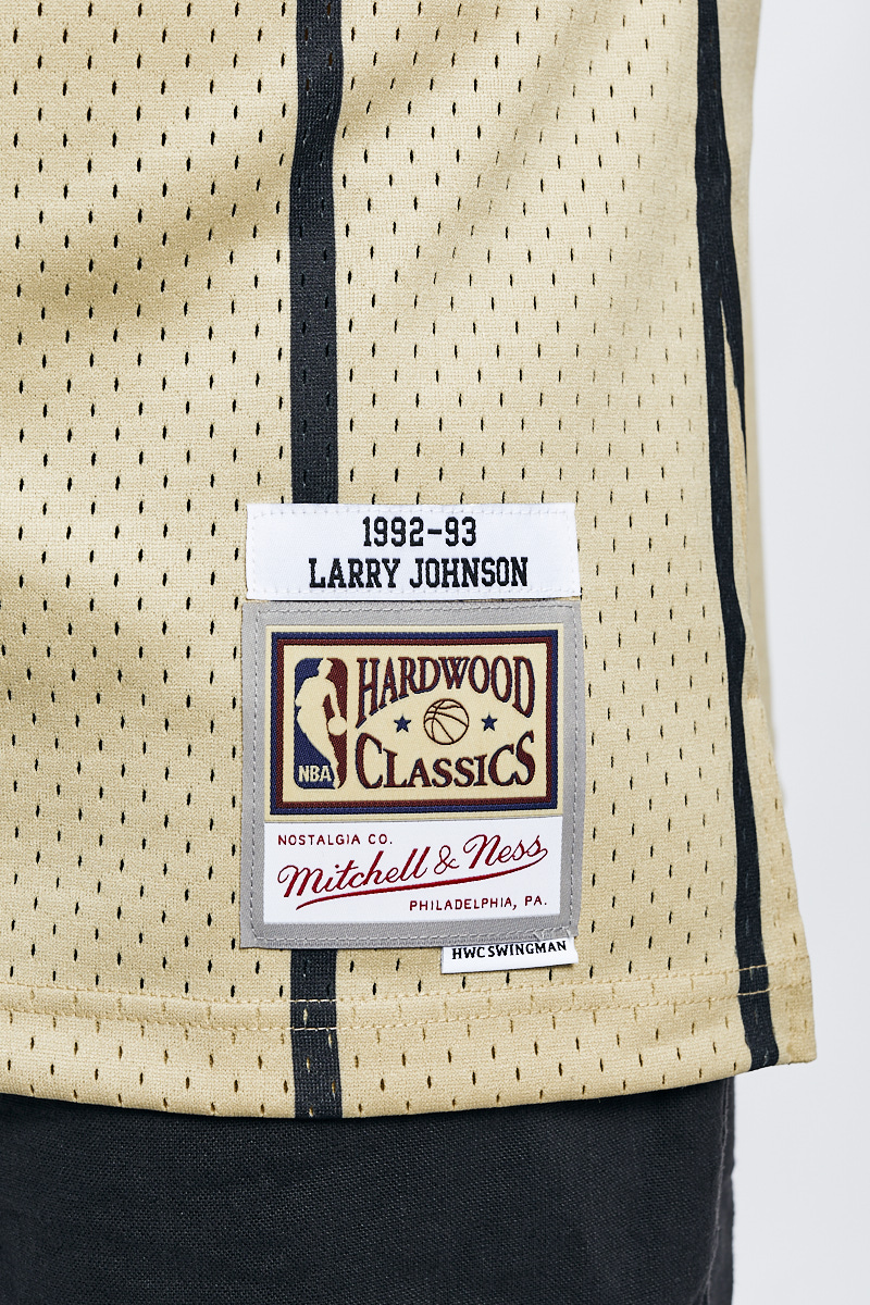 Larry Johnson Charlotte Hornets Mitchell & Ness 1992-93 Hardwood Classics Reload Swingman Black Jersey