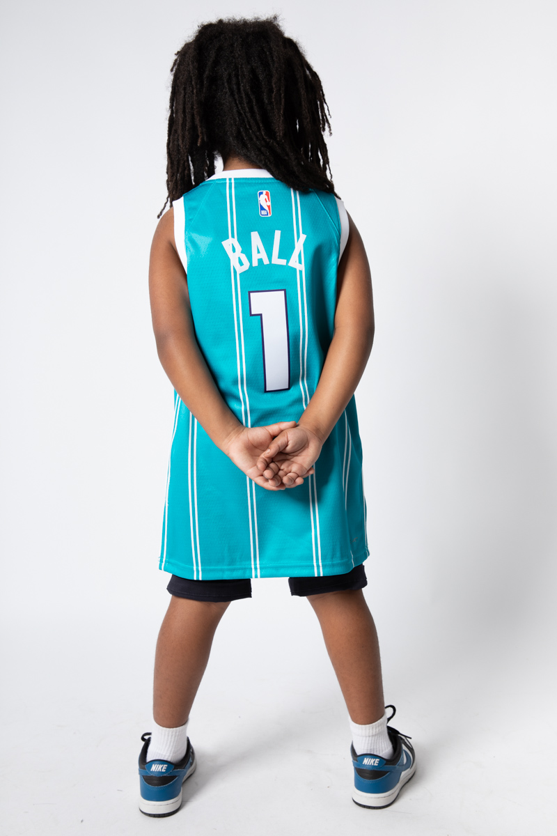 Youth Charlotte Hornets LaMelo Ball Nike White Swingman Jersey -  Association Edition