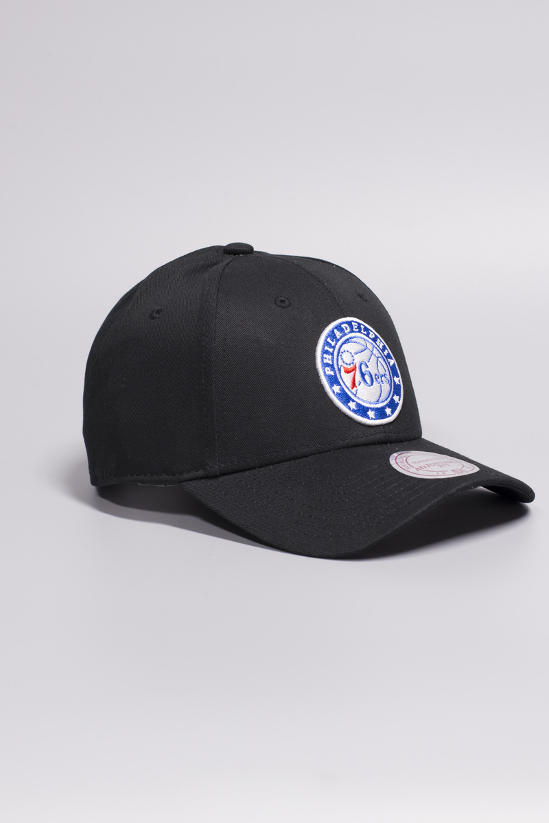 PHILADELPHIA 76ERS LOW PRO SNAPBACK - BLACK | Stateside Sports