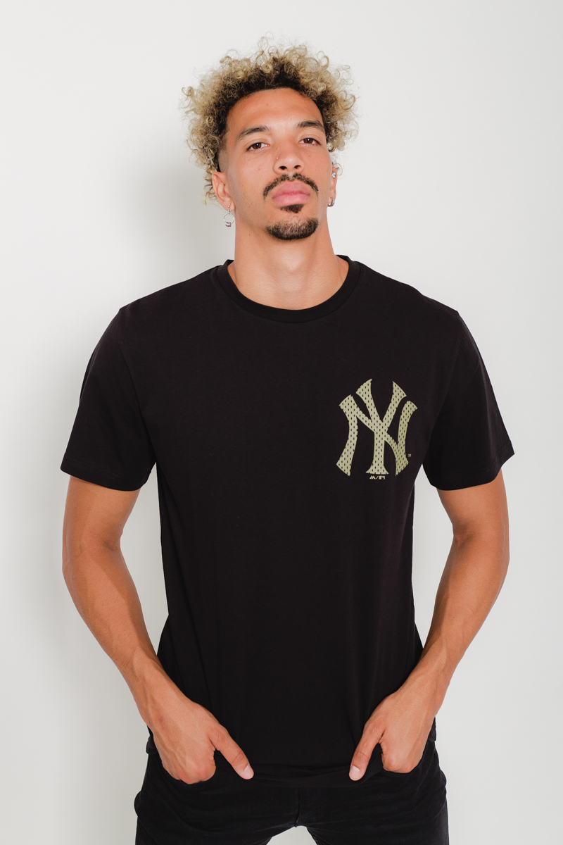 Pro Standard Mens MLB New York Yankees Logo Pro Team Crew Neck T-Shirt  LNY132594-CAM Camouflage