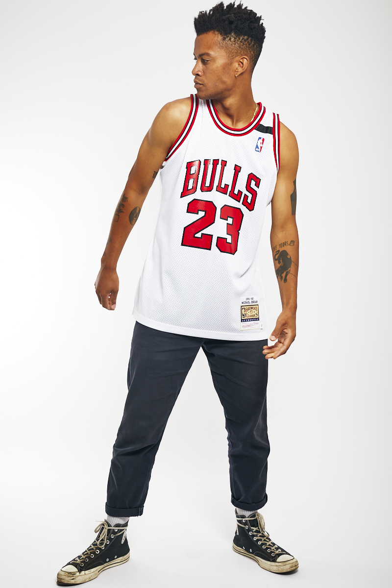 Chicago Bulls Authentic Mitchell & Ness Michael Jordan 1991-92 Jersey