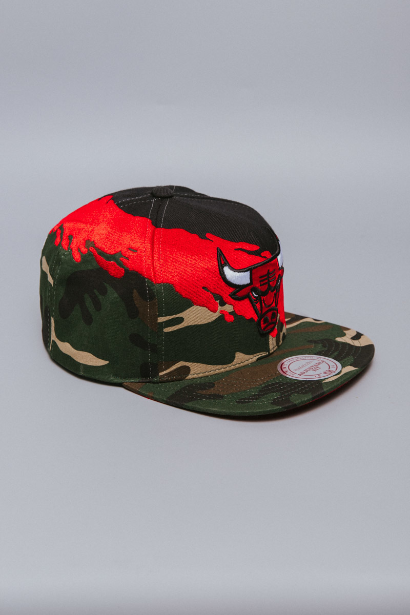 camo and red snapback