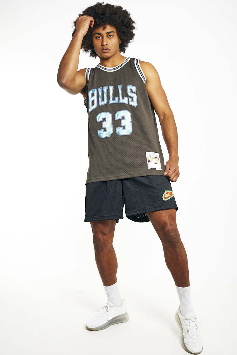 pippen shirt