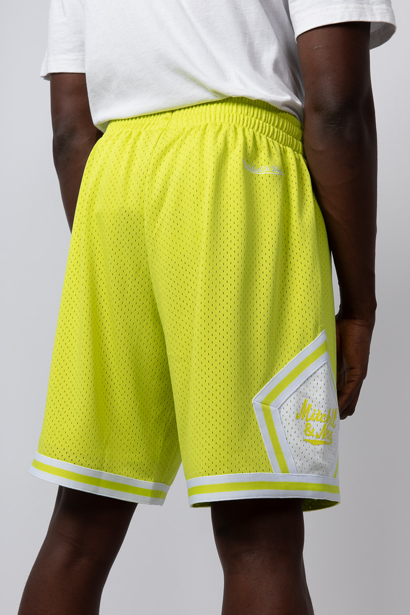 Green nike store basketball shorts