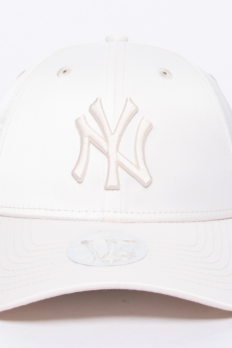 Cap New Era New York Yankees 9Forty Jersey satin pink