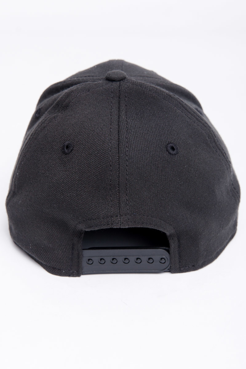 Gothic Script Stretch-Snap 9Fifty Snapback- Black | Stateside Sports