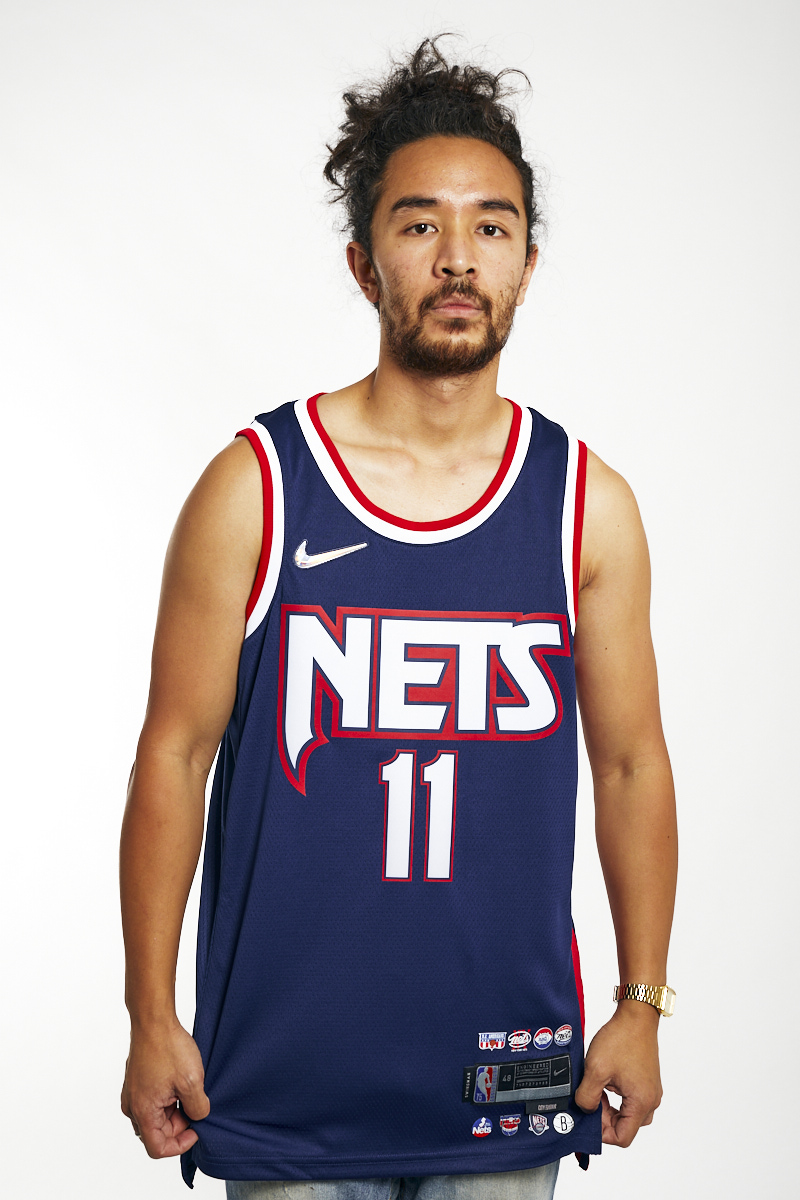 kyrie irving classic nets jersey