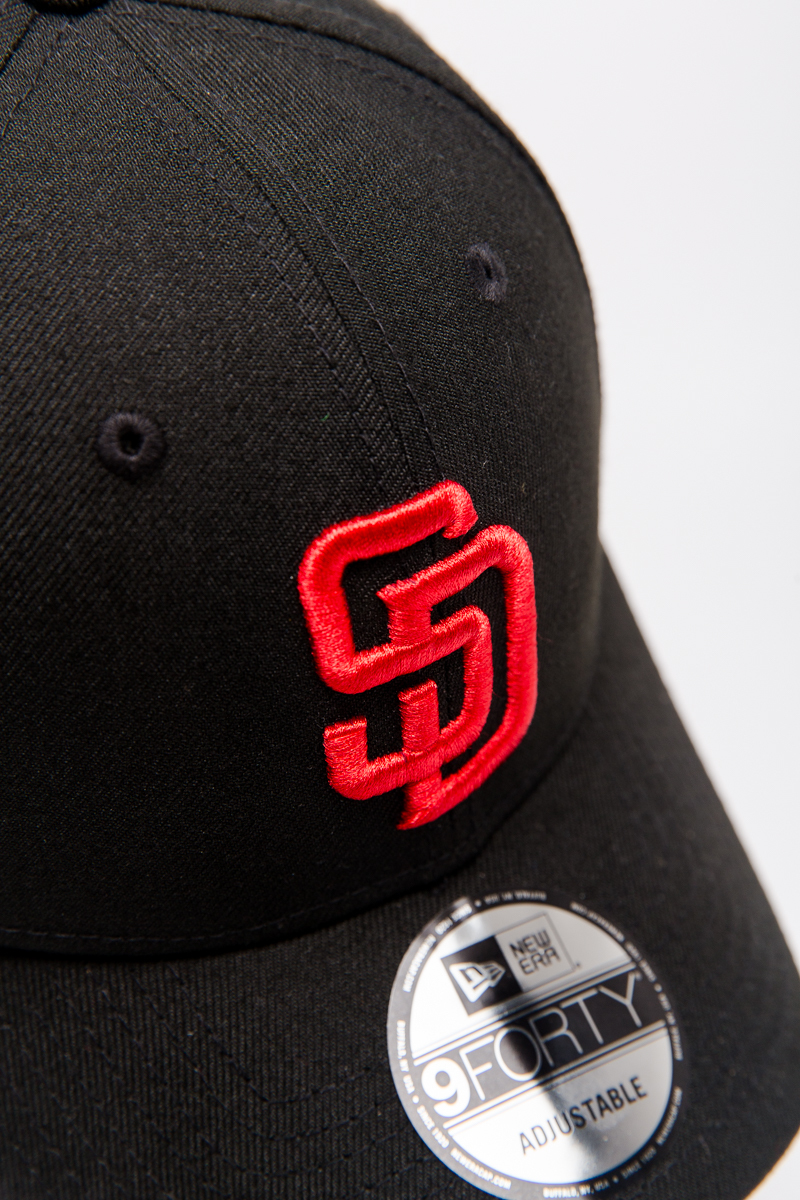 red sd hat