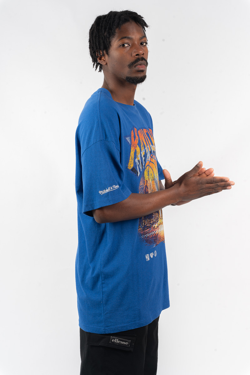 Nyです。 NY Knicks The Garden Tee | Stateside Sports