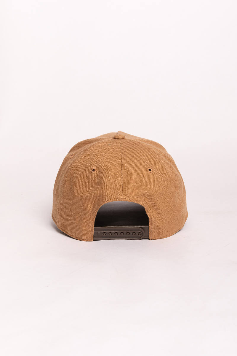 New York Yankees 9FORTY Strapback Cap in Bronze Sand