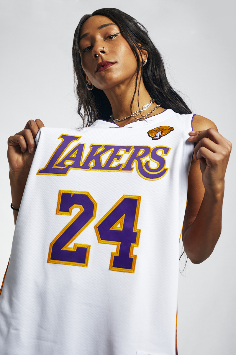 Kobe Bryant 09/10 Auth LA Lakers Jersey