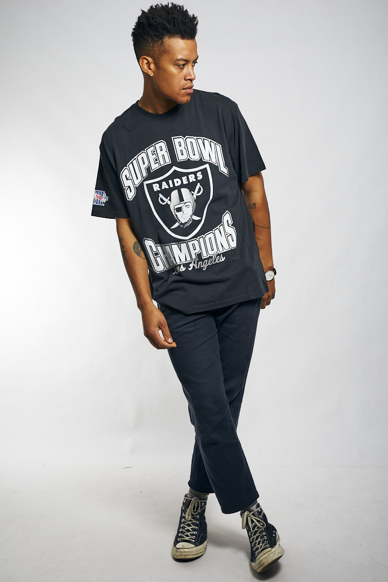 Las Vegas Raiders Vintage Super Bowl Tee in Black