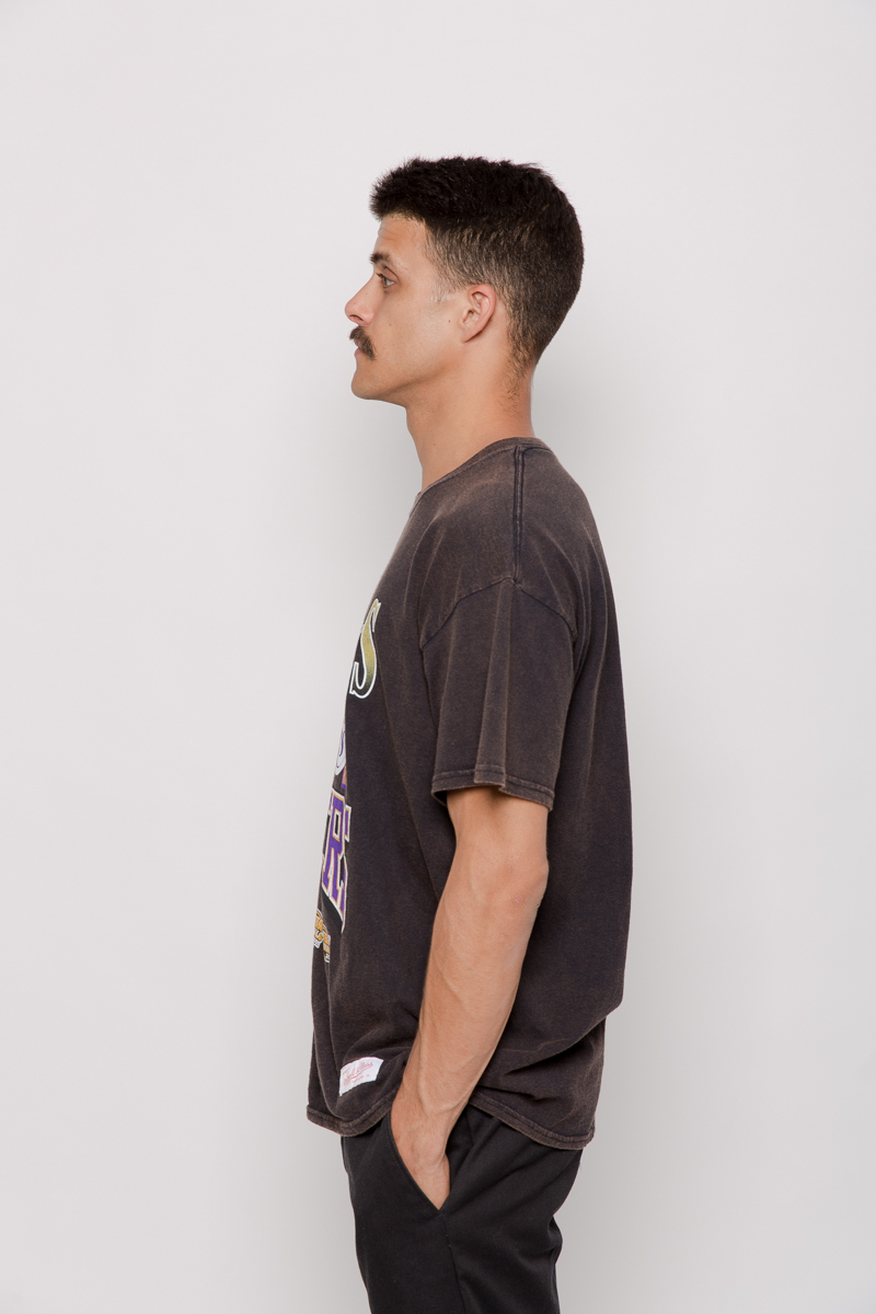 Men's Mitchell & Ness Black Los Angeles Lakers Night T-Shirt