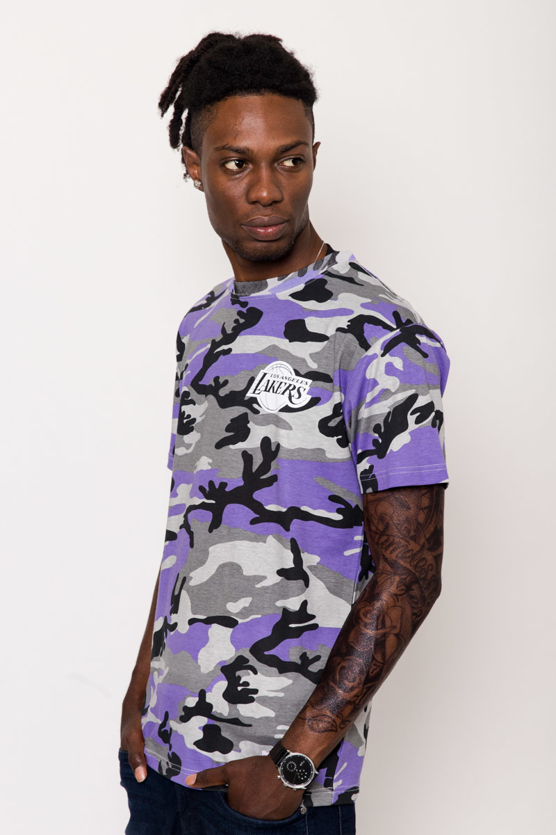 LOS ANGELES LAKERS CAMO T-SHIRT- MENS PURPLE | Stateside Sports