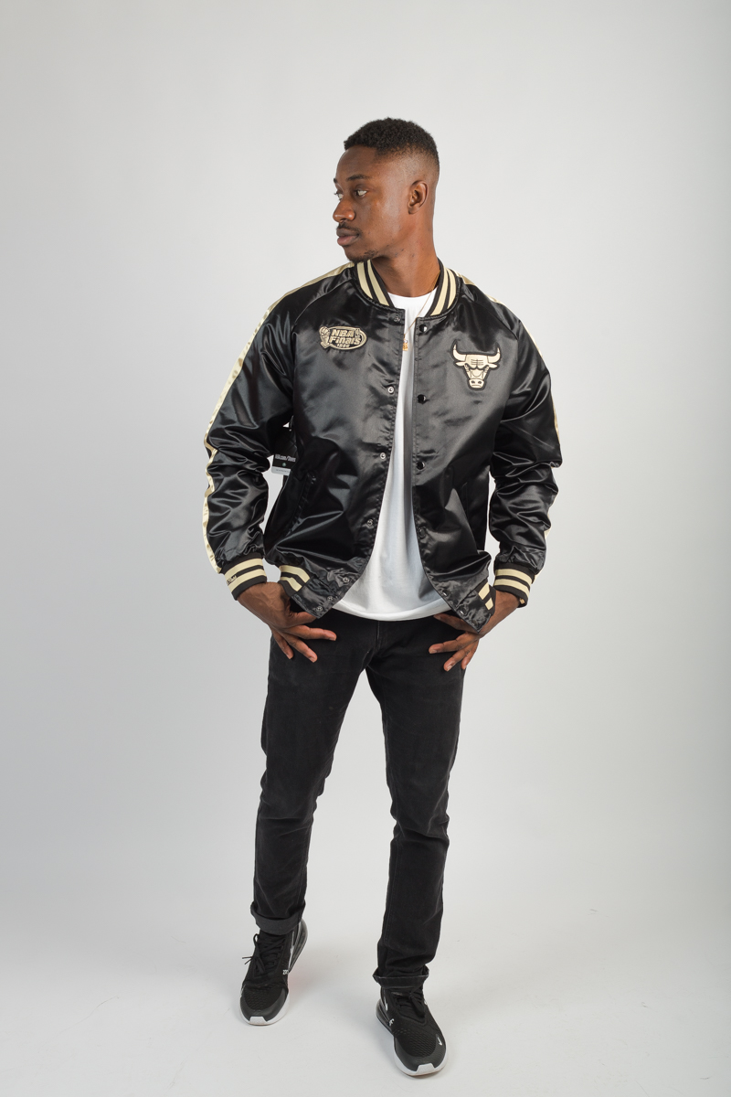 chicago bulls satin bomber jacket