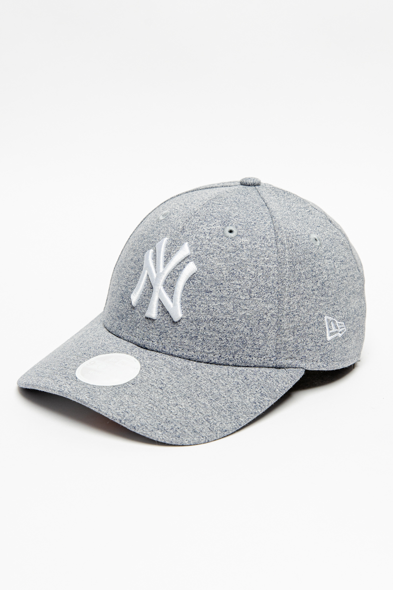 women's new york yankees 9forty mlb strapback