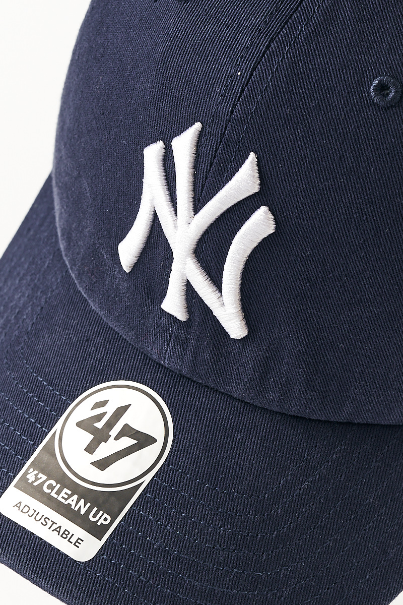 New York Yankees Core Clean Up Strapback Cap in Blue | Stateside