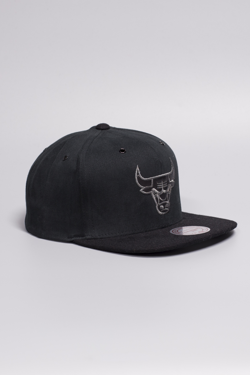 CHICAGO BULLS TERRAIN - BLACK | Stateside Sports