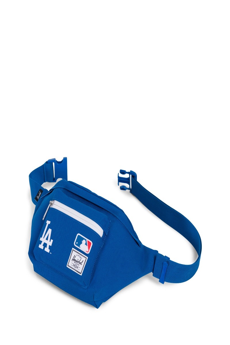 herschel dodgers fanny pack