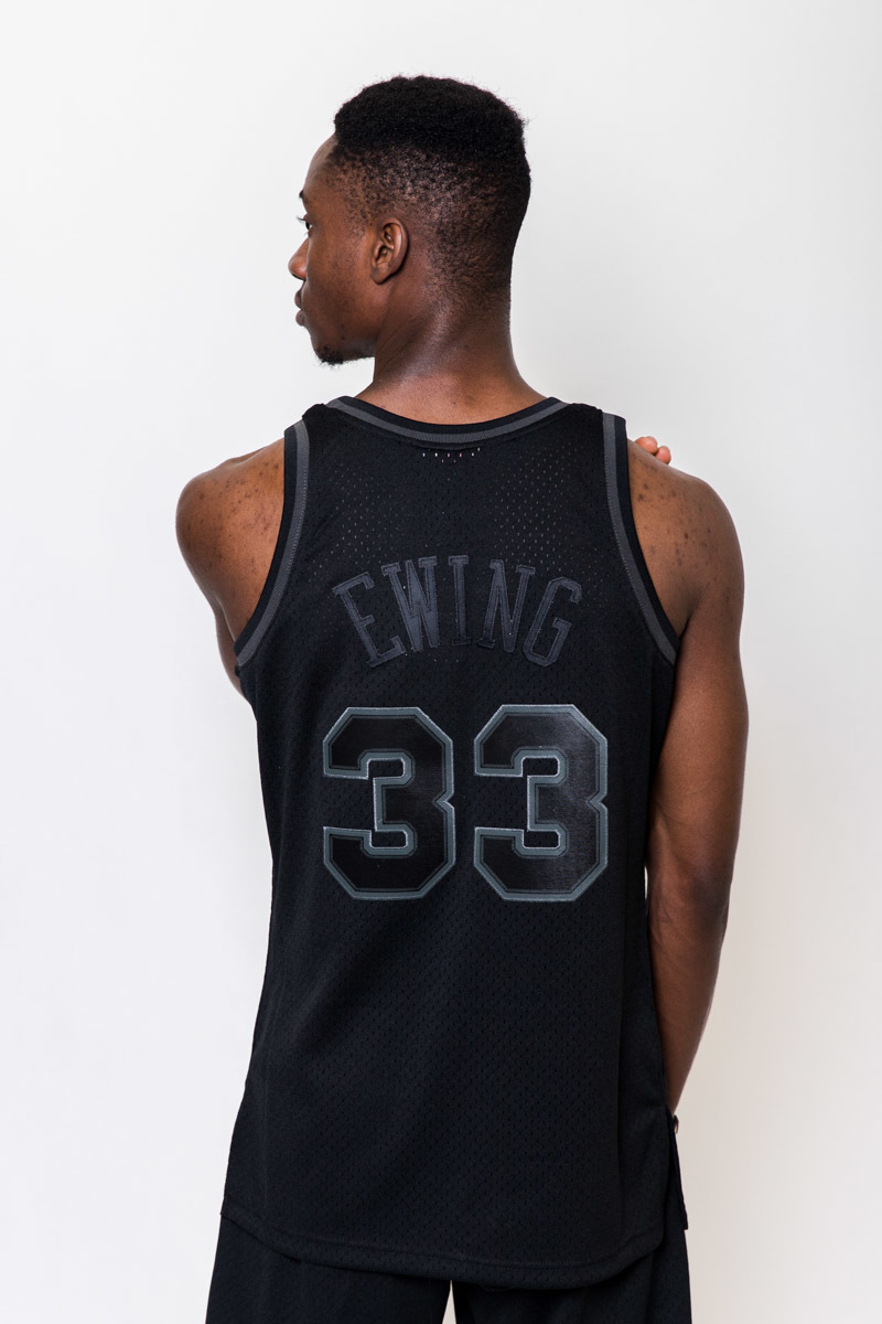 Mitchell And Ness Swingman Jersey New York Knicks Patrick Ewing Back To  Black