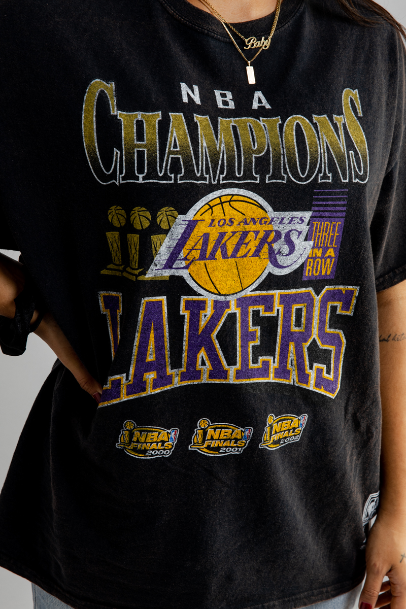 Champion Vintage Los Angeles Lakers Shooting Shirt Ch… - Gem