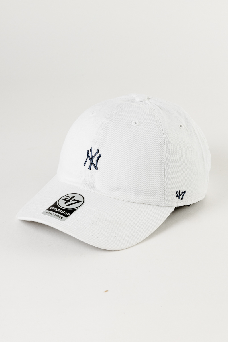 47 Brand Curved Brim New York Yankees MLB Clean Up White Cap