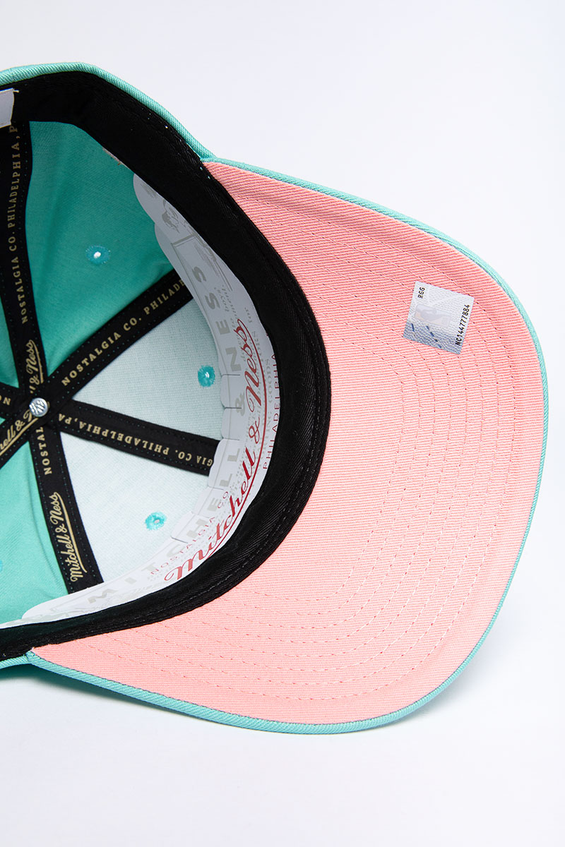 Vancouver Grizzlies Nba Pastel Teal Trucker - Mitchell & Ness cap