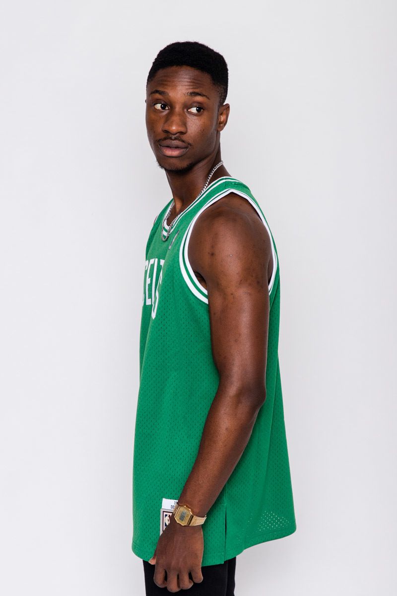 Celtics Dee Brown Jersey size 44/L – Mr. Throwback NYC