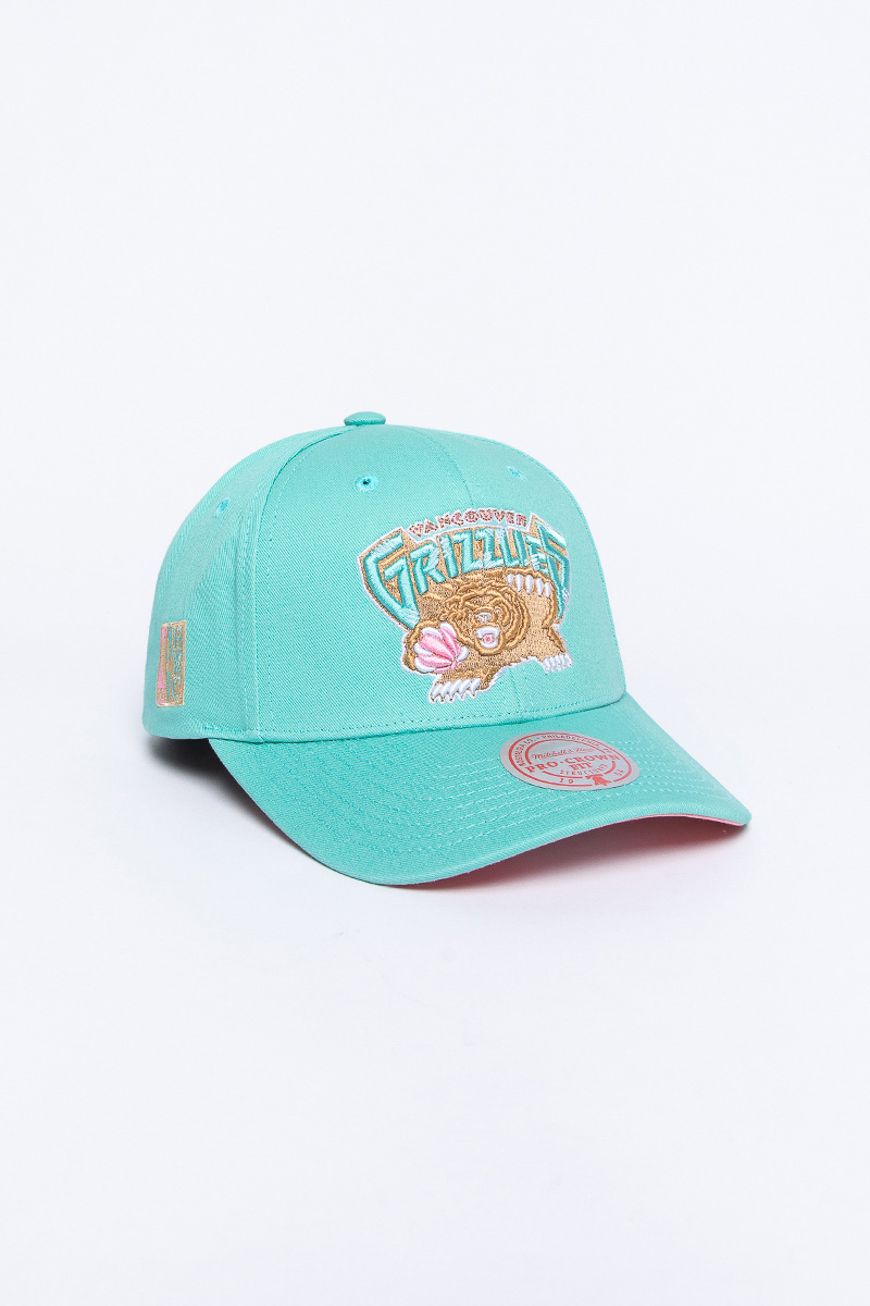 Mitchell & Ness Memphis Grizzlies White Diamond Pro Snapback