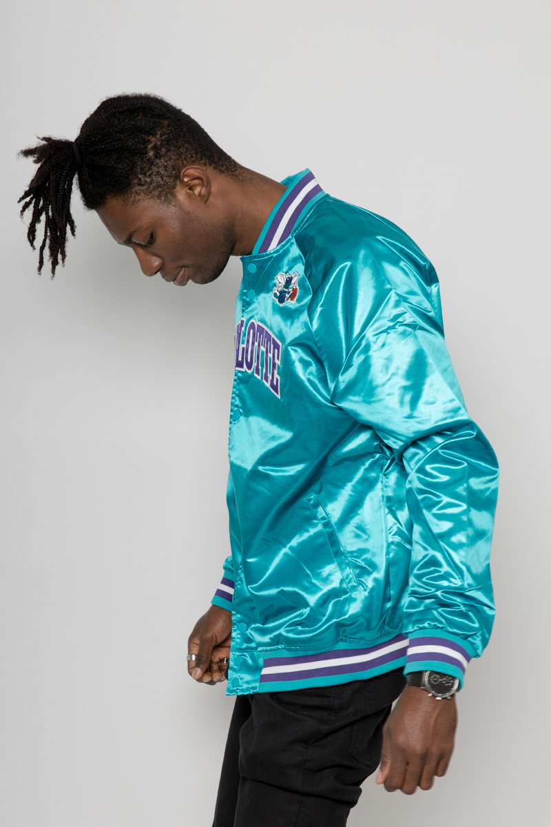 Mitchell & Ness Men's Charlotte Hornets Satin Jacket (Teal) XXL