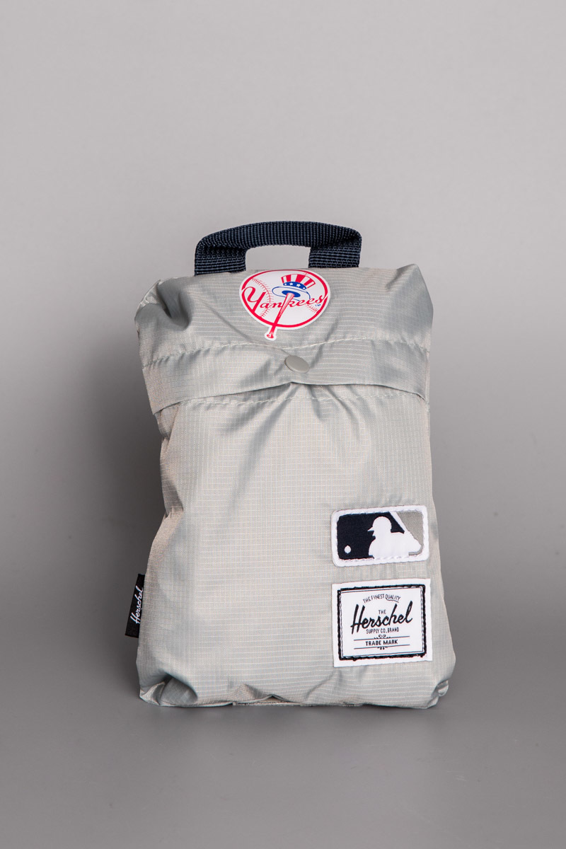 HERSCHEL NEW YORK YANKEES PACKABLE TOTE BAG GREY Stateside Sports