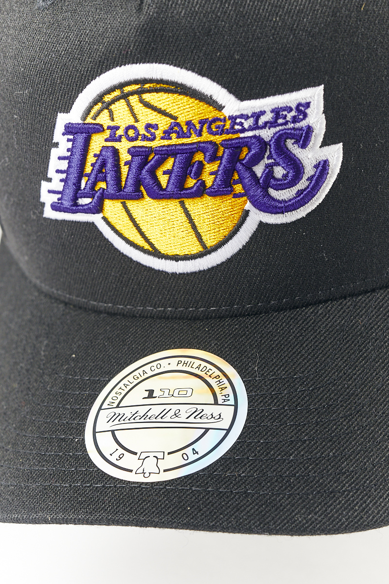 Mitchell & Ness La Lakers BW Logo 110 Curved Snapback for sale online 