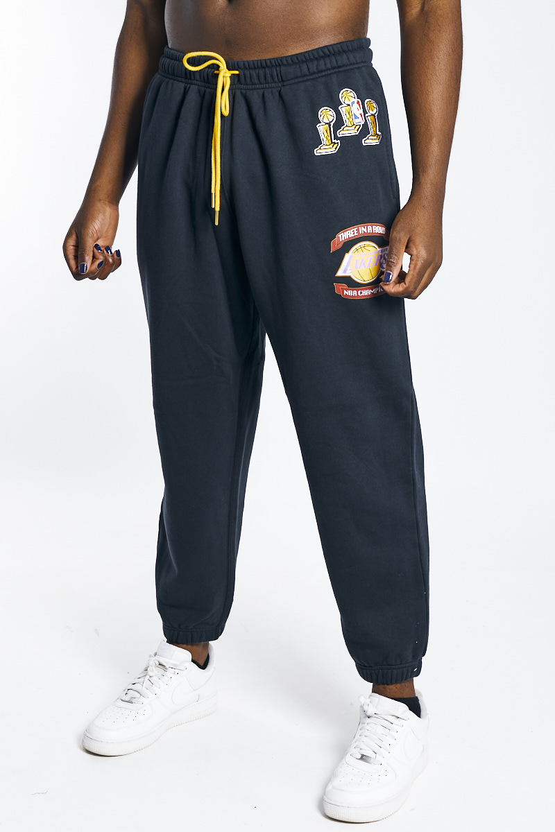 La lakers online sweatpants