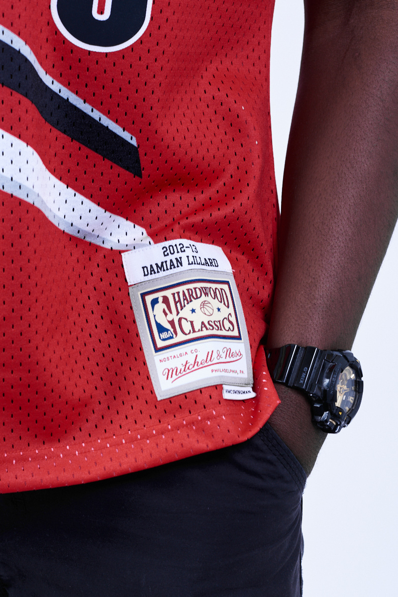 Mitchell & Ness Portland Trail Blazers - Damian Lillard Swingman Jersey