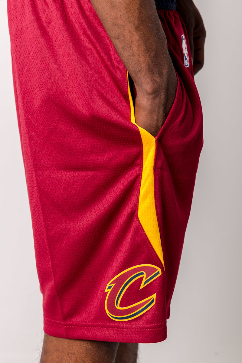 CLEVELAND CAVALIERS NIKE SWINGMAN ICON EDITION SHORTS- MENS RED ...