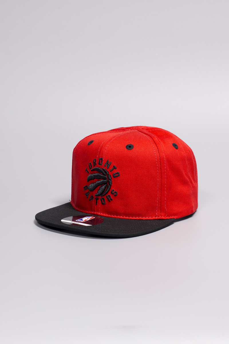 Raptors store infant hat