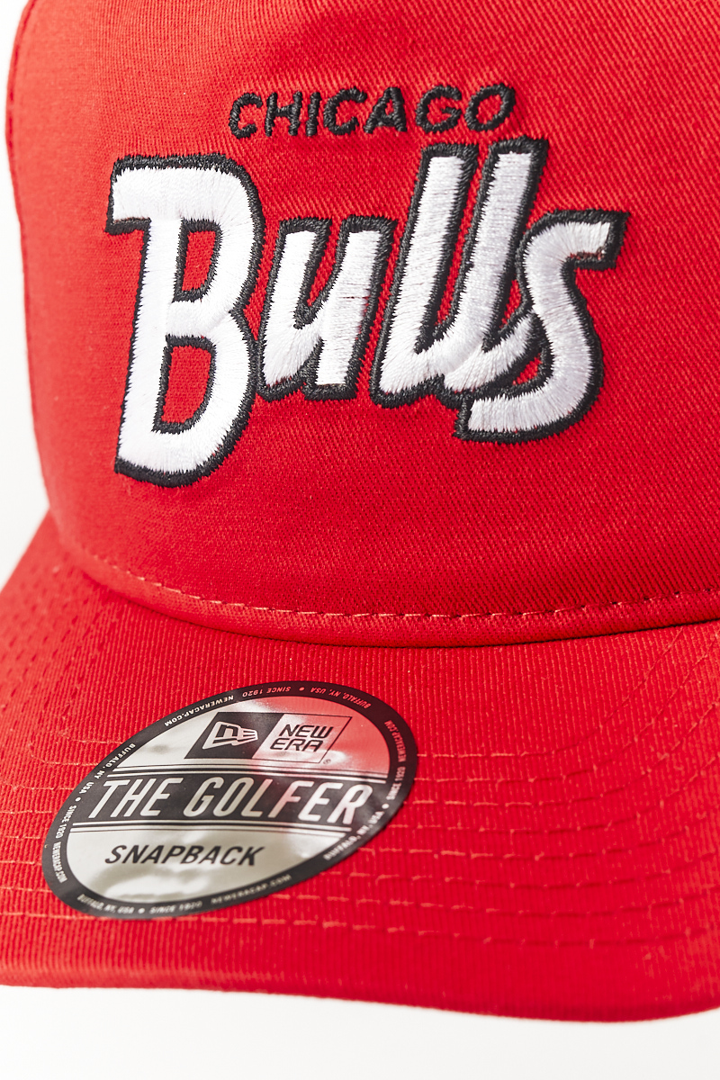 bulls golf hat