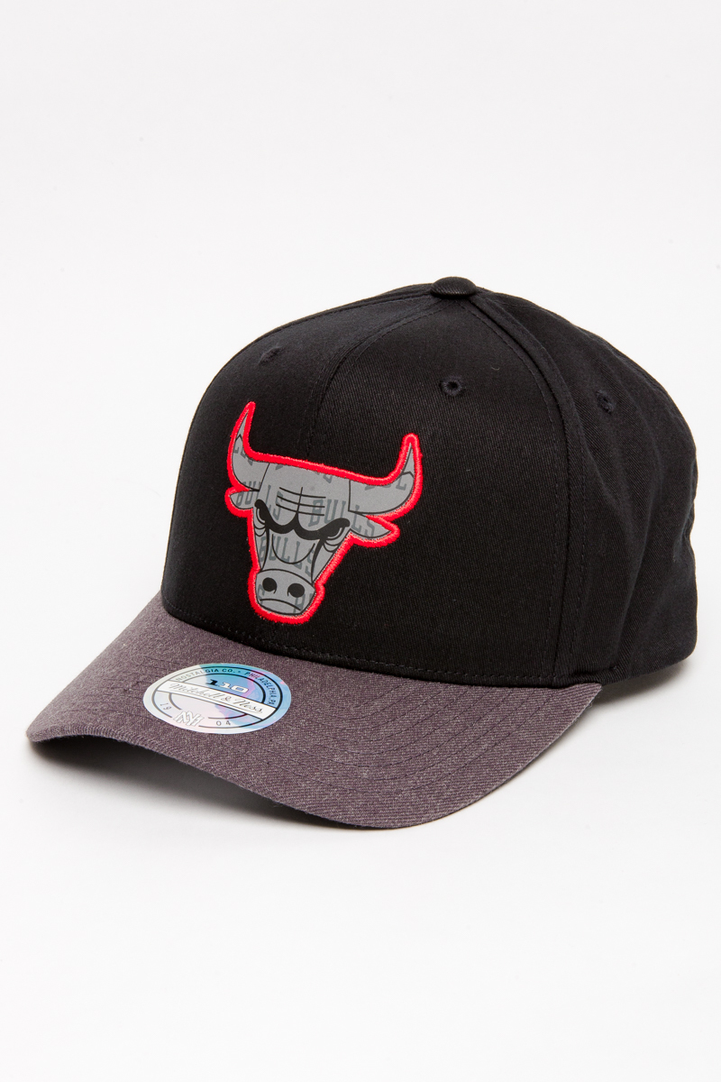 CHICAGO BULLS MITCHELL AND NESS REFLECTIVE DUO II 110 FLEXFIT SNAPBACK ...