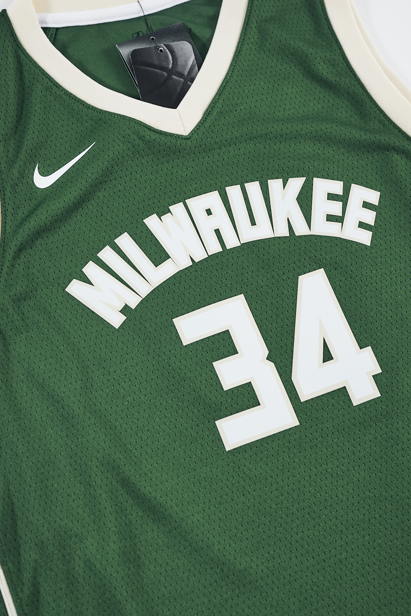 Giannis Antetokounmpo Milwaukee Bucks Nike Youth Swingman Jersey Green - Icon Edition, Size: XL