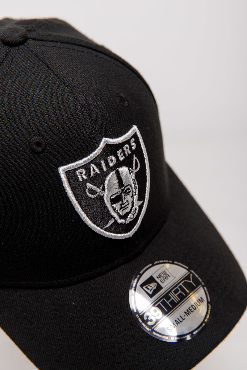 NFL Sideline Las Vegas Raiders 39THIRTY Stretch Fit Cap D02_979