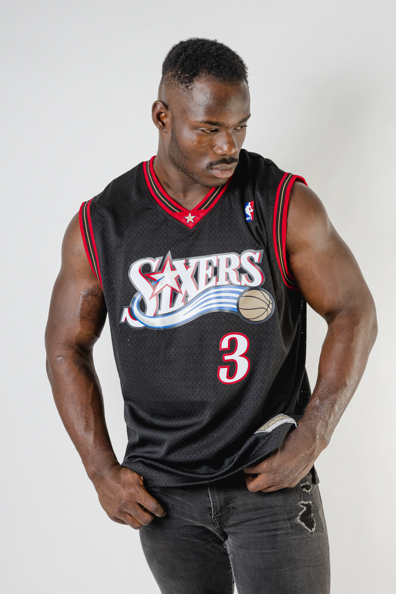 nba player with jersey 00