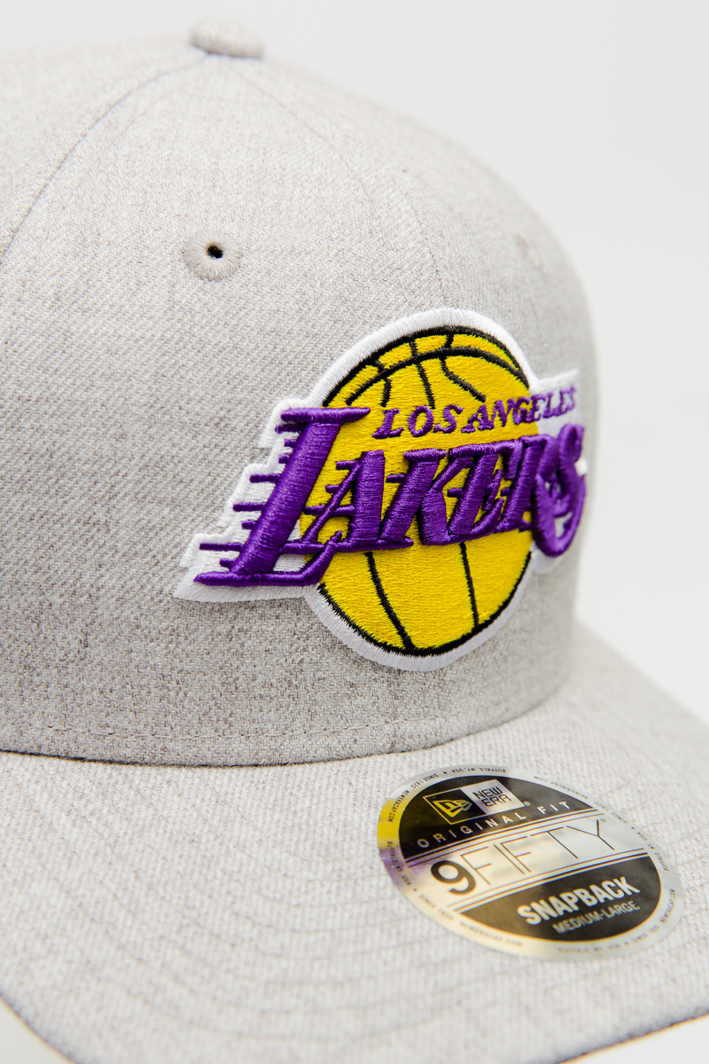 grey lakers hat