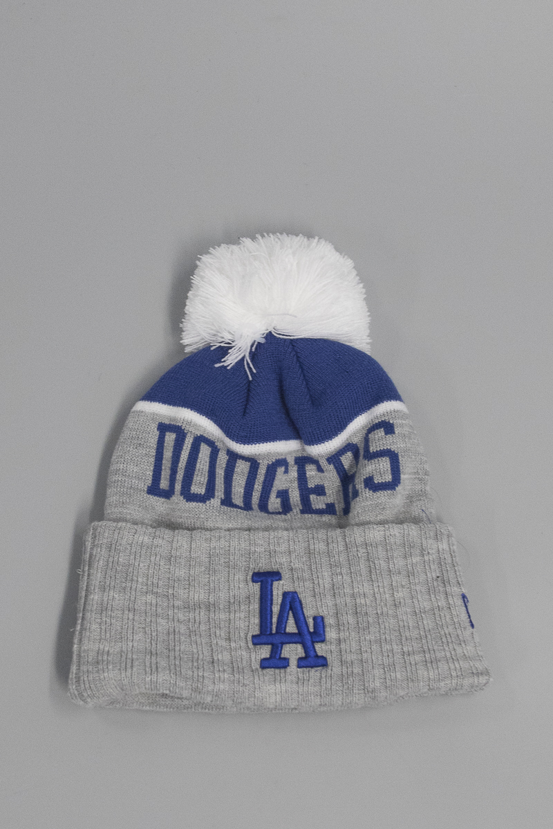 La dodgers beanie with pom best sale