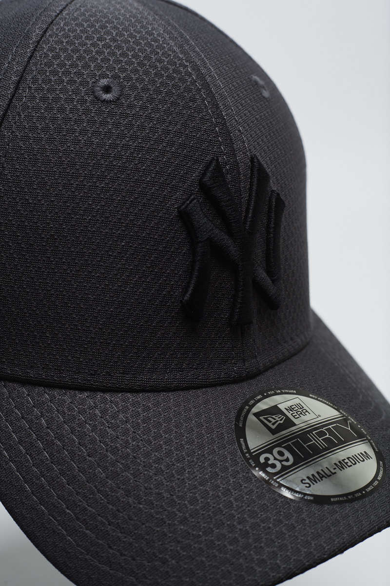 Hex 39Thirty Fitted Cap- Grey/Black | Stateside Sports