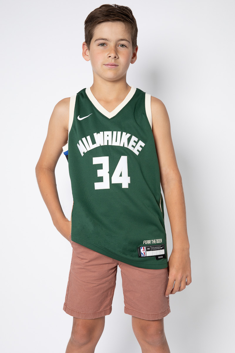 Giannis best sale jersey youth