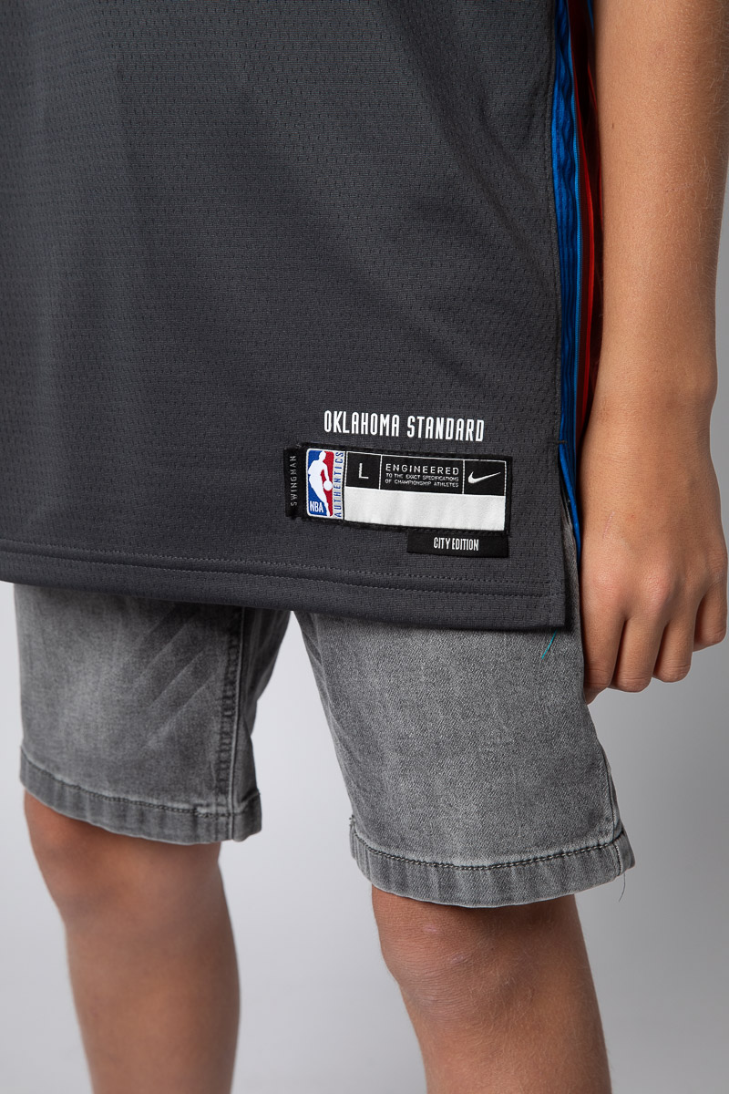 Okc thunder sales jersey and shorts