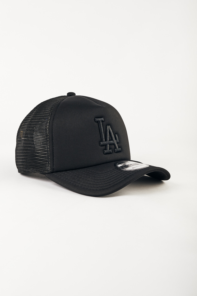 LA Trucker Cream Black – RestockLA