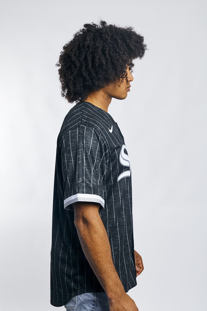 Barstool Chicago on X: White sox new city connect jerseys are 🔥🔥🔥   / X