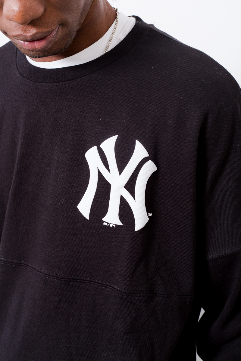 NEW YORK YANKEES HIRI RANDO OVER-SIZED LONG-SLEEVE T-SHIRT- MENS BLACK ...