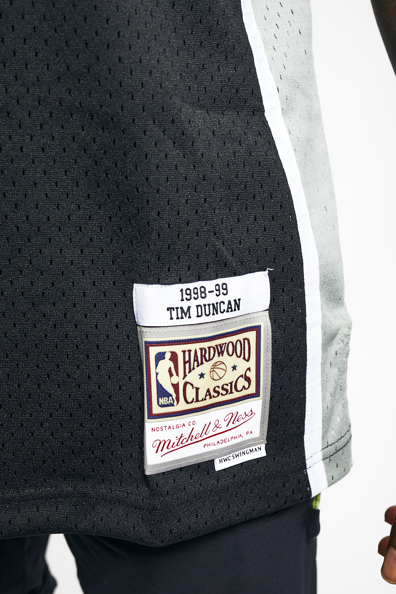 San Antonio Spurs Tim Duncan 1998-99 Hardwood Classics Road Swingman Jersey  - Black - Youth